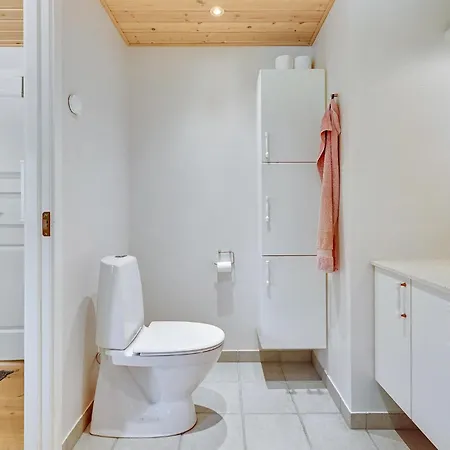 בית נופש 3 Bedroom Gorgeous In Nordenbro Vesteregn