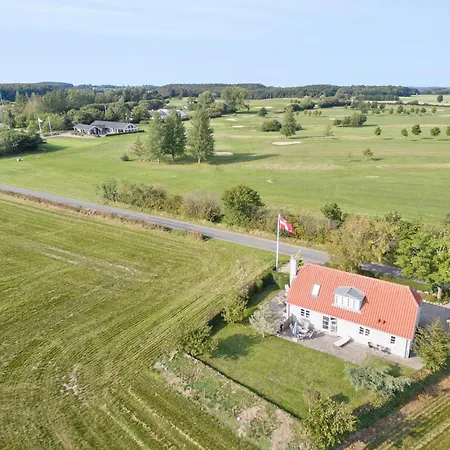 3 Bedroom Gorgeous In *