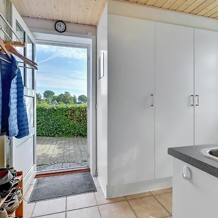 3 Bedroom Gorgeous In *